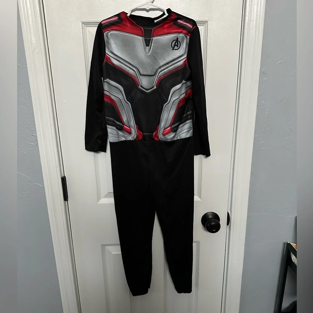 Target Kids Costume Avengers Suit in Black and Red